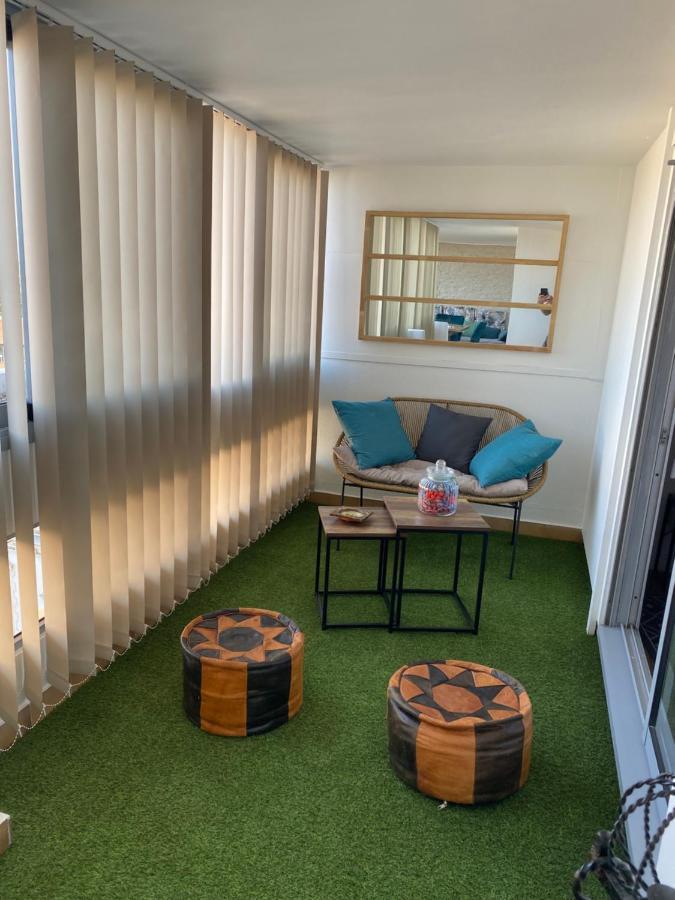Appt T2 Proche Gare De Beziers Impasse Fay Apartment Luaran gambar