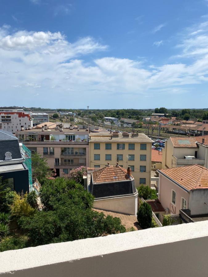 Appt T2 Proche Gare De Beziers Impasse Fay Apartment Luaran gambar